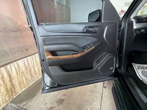 Used 2016 Chevrolet Suburban LTZ AWD/4WD image 13