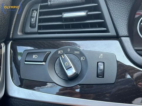 Used 2015 BMW 528i Sedan image 35