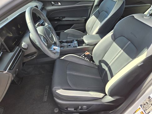 Certified 2025 Kia K5 GT-Line w/ GT-Line Premium Package image 11