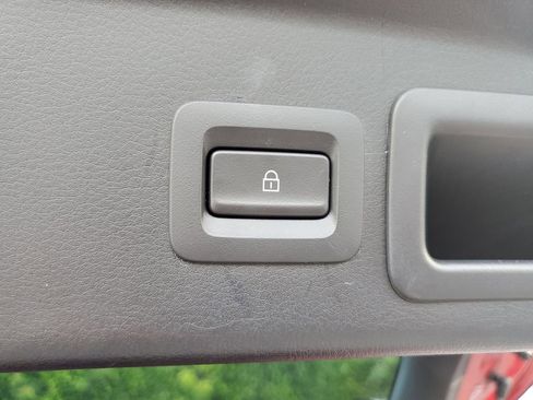 Used 2023 MAZDA CX-30 AWD 2.5 S w/ Select Package image 14