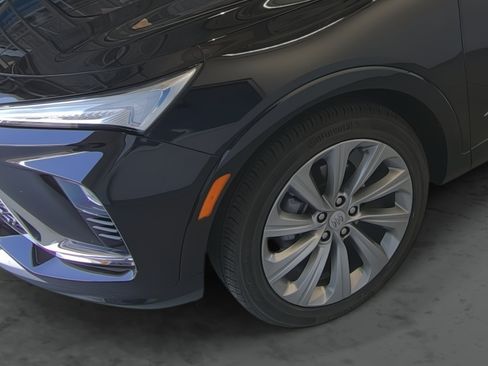 Used 2025 Buick Envista Avenir FWD image 7