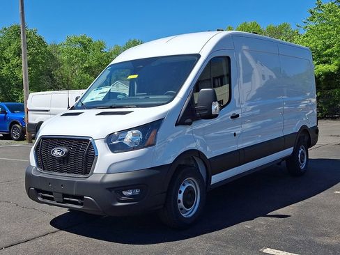 New 2026 Ford Transit 250 148 Medium Roof w/ Load Area Protection Package RWD image 2