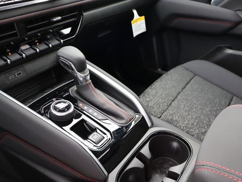 New 2025 Chevrolet Colorado Z71 w/ Technology Package image 21