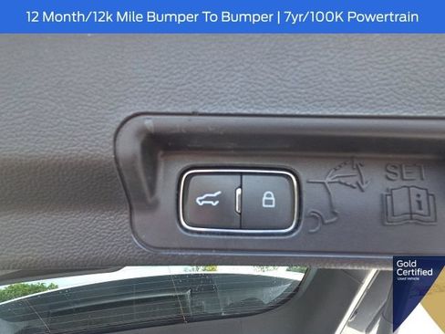 Used 2022 Ford Explorer ST-Line AWD/4WD image 16