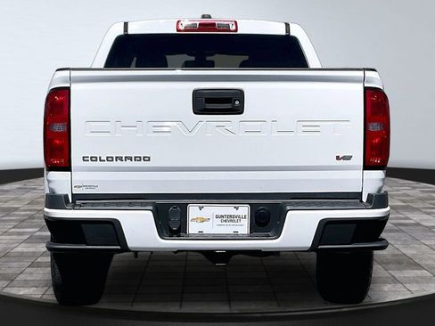 Used 2022 Chevrolet Colorado LT RWD image 4