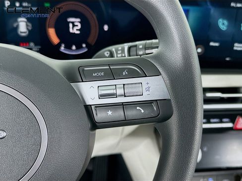 New 2026 Hyundai Tucson SEL image 15