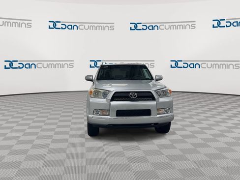 Used 2013 Toyota 4Runner Limited AWD/4WD image 3