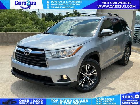 Used 2016 Toyota Highlander XLE AWD/4WD image 1