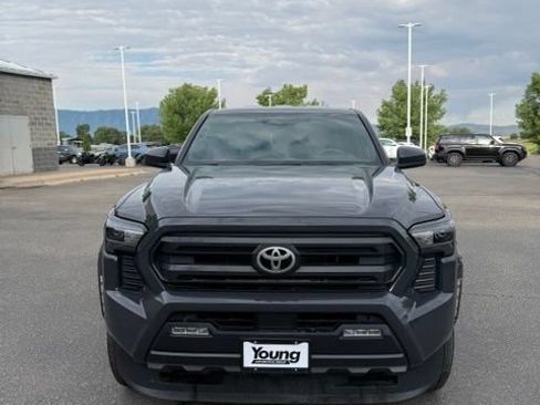 Certified 2024 Toyota Tacoma SR5 AWD/4WD image 3