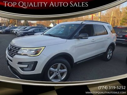 Used 2017 Ford Explorer XLT w/ Equipment Group 202A