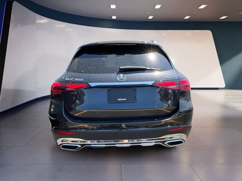 Certified 2026 Mercedes-Benz GLC 300 4MATIC image 4