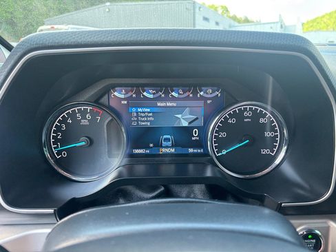Used 2022 Ford F150 XLT w/ Equipment Group 302A High AWD/4WD image 17