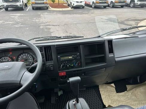 New 2024 Chevrolet Low Cab Forward image 12