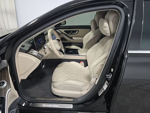 Certified 2022 Mercedes-Benz S 580 4MATIC Sedan image 5