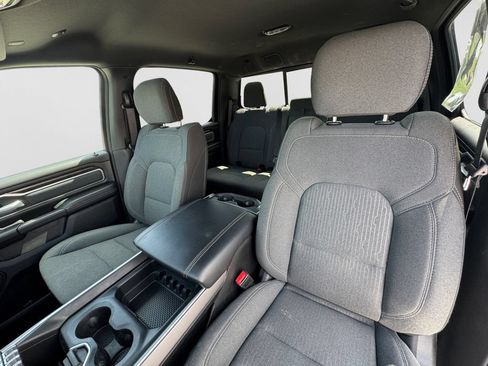 Used 2023 RAM 1500 Big Horn AWD/4WD image 19