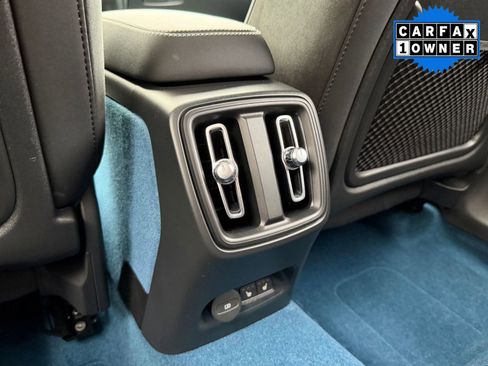 Used 2023 Volvo XC40 Recharge Ultimate w/ Protection Package Premier image 31
