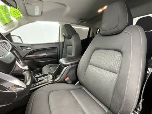 Used 2017 GMC Canyon SLE w/ SLE Convenience Package image 6