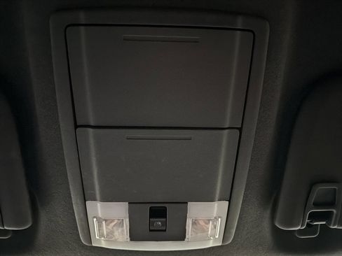 Used 2013 Ford F350 King Ranch w/ King Ranch w/Chrome Pkg image 14