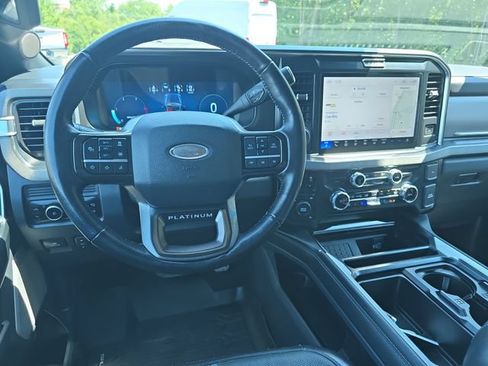 Certified 2026 Ford F450 Platinum w/ FX4 Off-Road Package AWD/4WD image 20