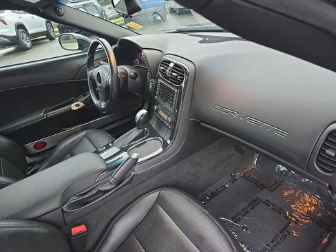 Used 2013 Chevrolet Corvette Grand Sport w/ 2LT Preferred Equipment Group image 26