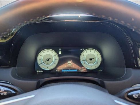 Used 2025 Hyundai Palisade Calligraphy image 12