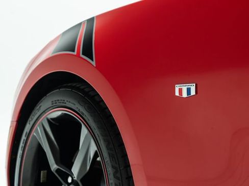 Used 2018 Chevrolet Camaro SS image 20