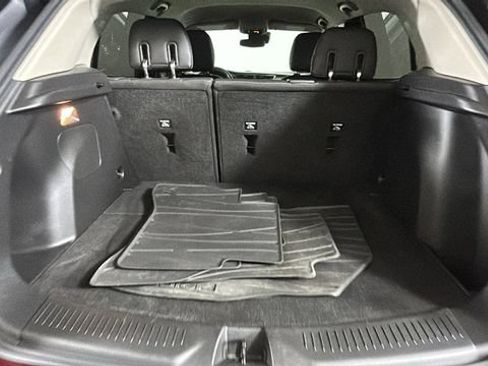 Used 2023 Buick Encore GX Select w/ Sport Touring Package AWD/4WD image 28