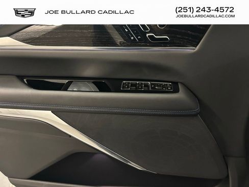 New 2026 Cadillac Escalade IQL Sport 1 AWD/4WD image 6