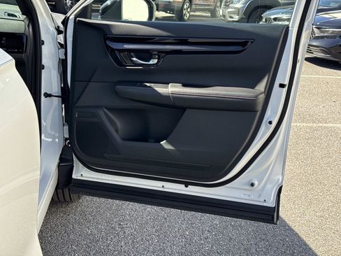 Used 2025 Honda CR-V Sport-L image 14