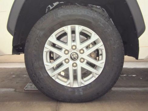 Used 2023 Toyota Tundra SR5 w/ SR5 Convenience Package image 20