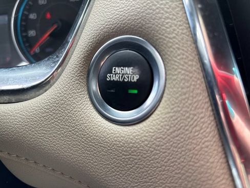 Used 2023 Chevrolet Traverse LT AWD/4WD image 25