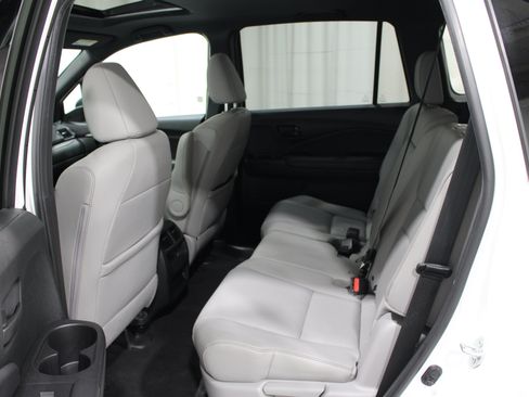Used 2023 Honda Passport EX-L image 22