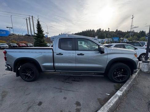Used 2025 Chevrolet Silverado 1500 Custom AWD/4WD image 1