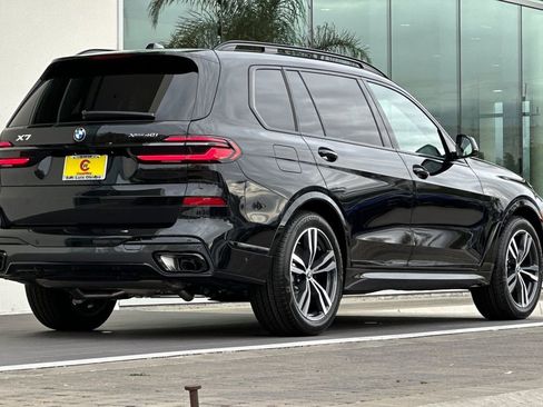 New 2026 BMW X7 xDrive40i w/ Executive Package image 3