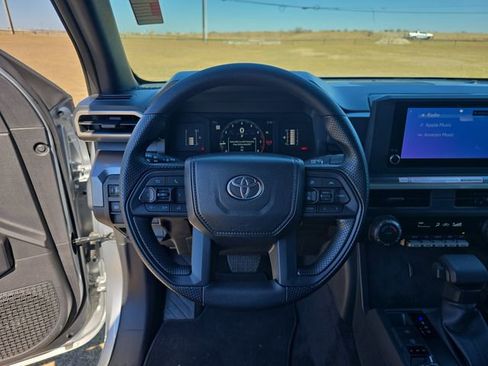 Used 2025 Toyota Tacoma SR5 image 14