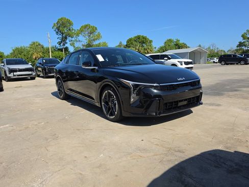 New 2026 Kia K4 GT-Line w/ GT-Line Premium Package FWD image 2