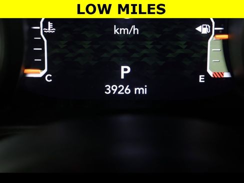 Used 2024 Jeep Wrangler Sport S image 3