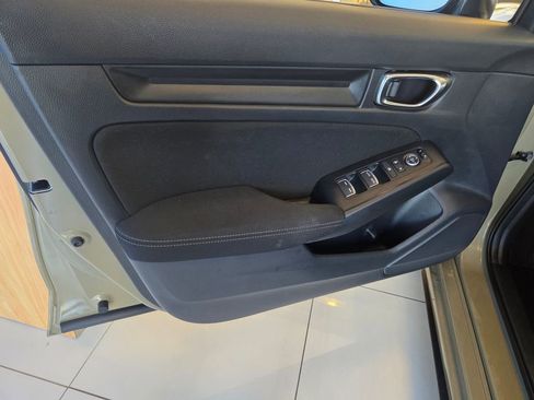 Certified 2025 Honda Civic Sport image 12