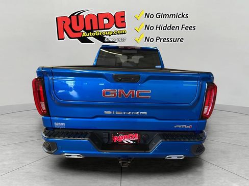 Used 2024 GMC Sierra 1500 AT4 w/ Technology Package AWD/4WD image 5