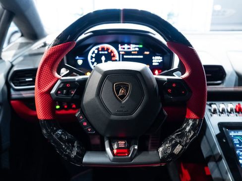 Used 2017 Lamborghini Huracan LP 580-2 image 5