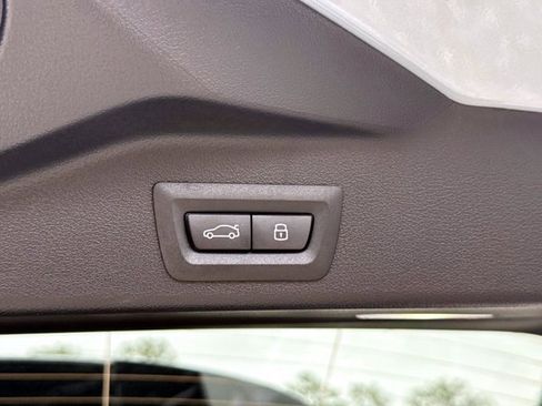 New 2026 BMW X5 xDrive40i w/ Executive Package image 12