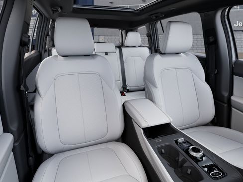 New 2026 Jeep Cherokee Limited image 9