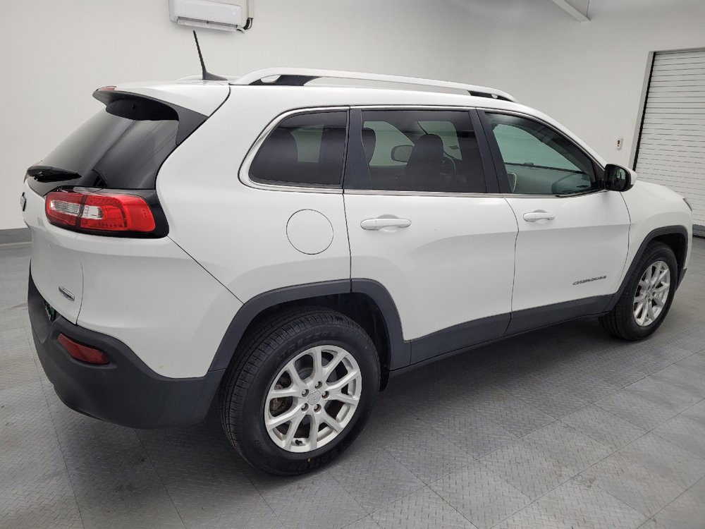 Used 2016 Jeep Cherokee Latitude w/ Comfort & Sound Group AWD/4WD image 10