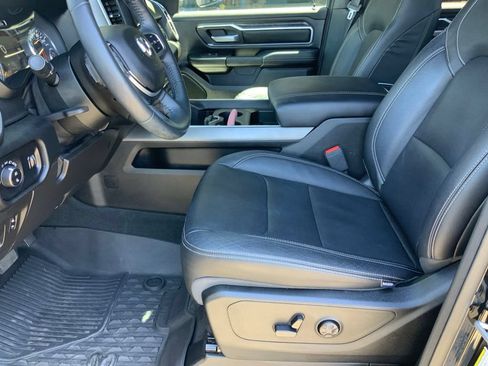 Used 2020 RAM 1500 Big Horn AWD/4WD image 12