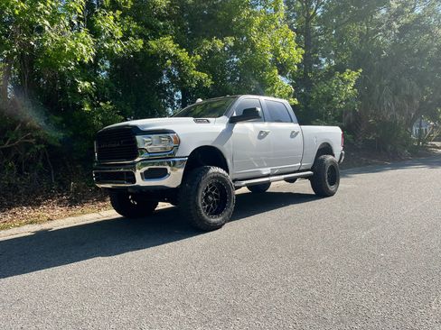 Used 2019 RAM 2500 Big Horn image 4