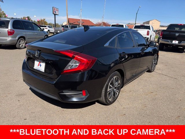 Used 2017 Honda Civic EX-T image 3