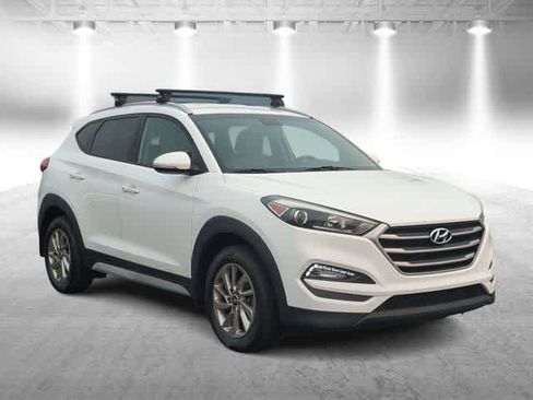 Used 2018 Hyundai Tucson SEL Plus AWD/4WD image 2