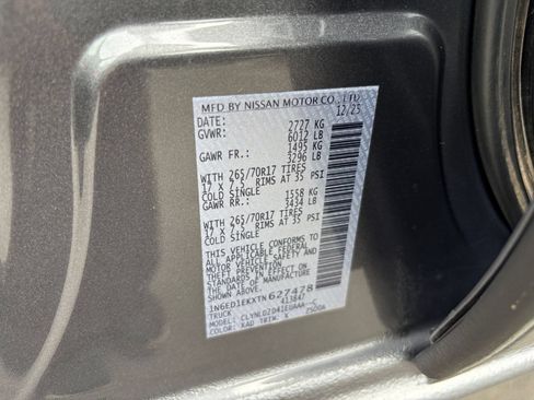 Used 2026 Nissan Frontier PRO-4X AWD/4WD image 24