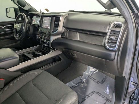 Used 2019 RAM 1500 Big Horn AWD/4WD image 30