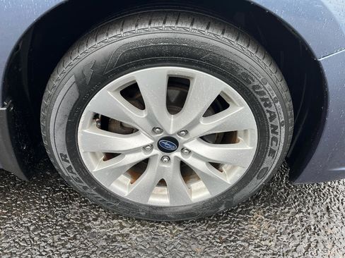 Used 2015 Subaru Legacy 2.5i Premium w/ Moonroof Package image 13